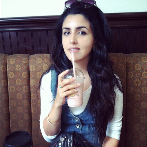 Meet your Posher, Khatera - Picture 4 of 7